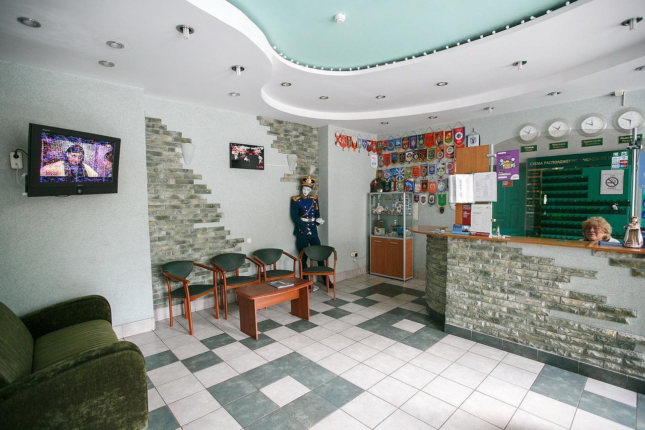 40 Let Pobedy Hotel Minsk Eksteriør billede